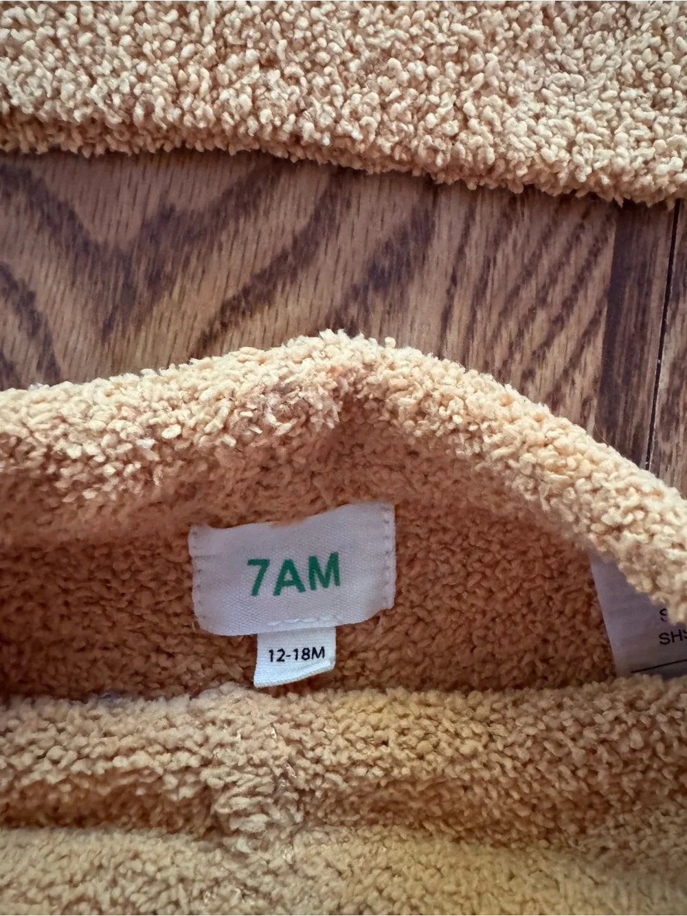 7am Enfant Fuzzy Set